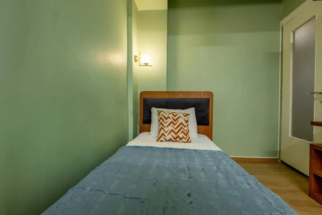 Spacious 3-Bedroom Apartment Istanbul 0*,  Turkey